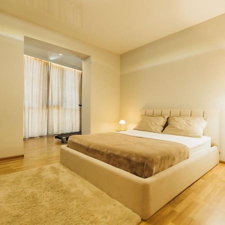 צ'רנוביץ Atlant Luxury Big Family Apart On Golovna З Двома Окремими Спальнями Навпроти Тц Депот Безконтактне Заселення מראה חיצוני תמונה