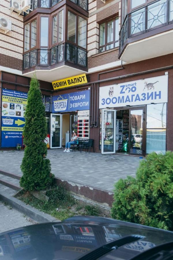 צ'רנוביץ Atlant Luxury Big Family Apart On Golovna З Двома Окремими Спальнями Навпроти Тц Депот Безконтактне Заселення מראה חיצוני תמונה